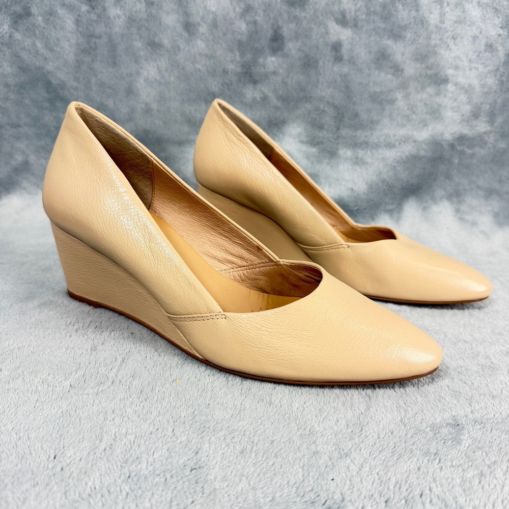 Corso Como Womens 9 Tan Leather Wedge Slip-On Pointed Toe Pump Quiet Luxury Boho